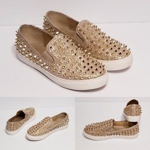 Shoes - Spike Flats Shoes - Spike Flats